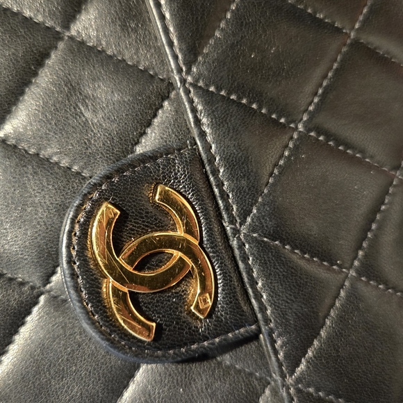 CHANEL LAMBSKIN 24K GOLD Black Quilted Single flap Shoulder bag - Picture 13 of 14